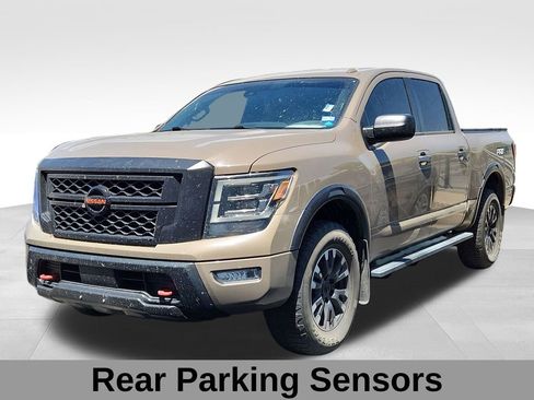 Used 2021 Nissan Titan PRO-4X AWD/4WD image 4