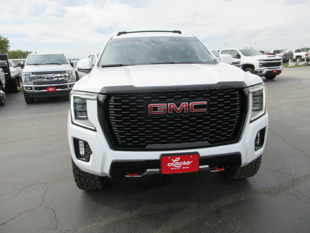 Used 2021 GMC Yukon AT4 w/ AT4 Premium Plus Package AWD/4WD image 13