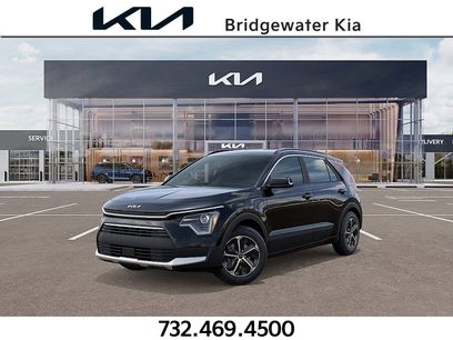 New 2025 Kia Niro EX