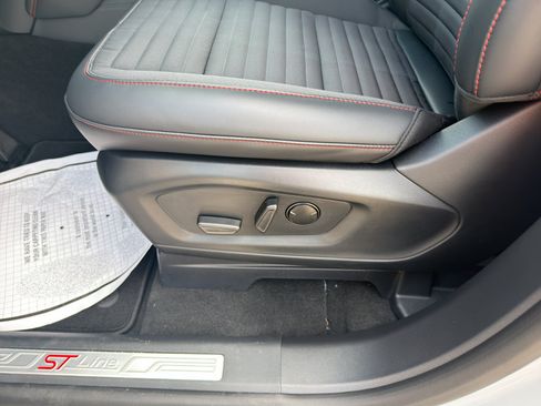 New 2026 Ford Explorer ST-Line AWD/4WD image 18