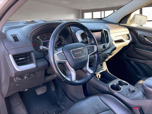 Used 2020 GMC Terrain SLT image 17