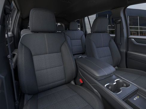 New 2025 GMC Acadia Elevation image 16