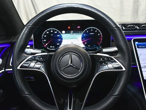 Used 2024 Mercedes-Benz S 580 4MATIC Sedan image 41