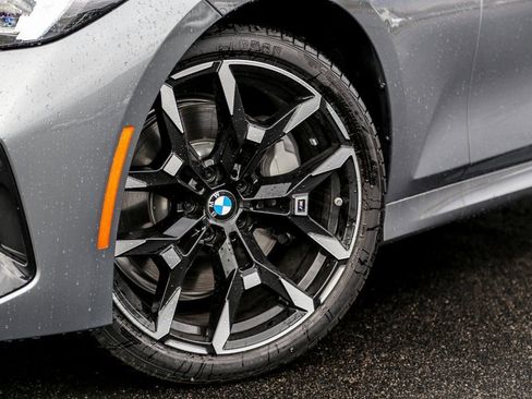 New 2026 BMW 330i xDrive Sedan w/ M Sport Package image 9