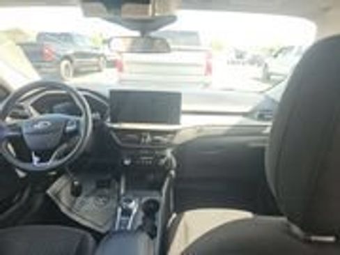 Used 2023 Ford Escape Active w/ Tech Pack #2 AWD/4WD image 8
