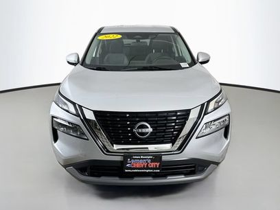 Used 2022 Nissan Rogue SV
