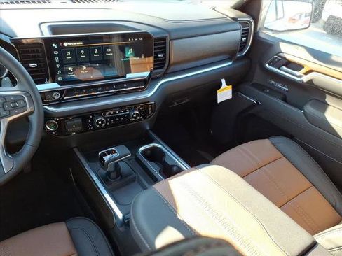 New 2026 Chevrolet Silverado 1500 High Country image 16