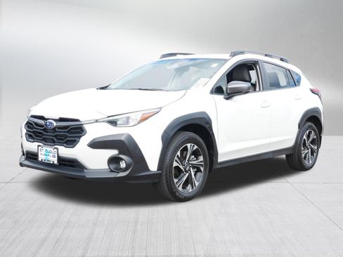 Certified 2024 Subaru Crosstrek 2.0i Premium AWD/4WD image 3