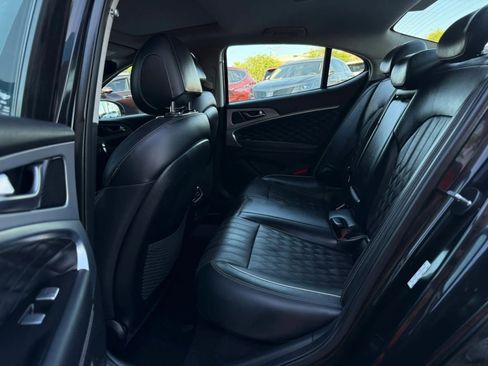 Used 2019 Genesis G70 3.3T Advanced w/ Prestige Package RWD image 44