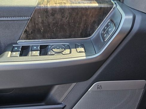 New 2026 Ford F250 Lariat image 30