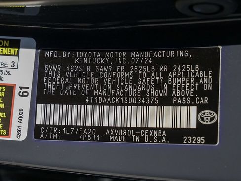 Used 2025 Toyota Camry LE FWD image 33