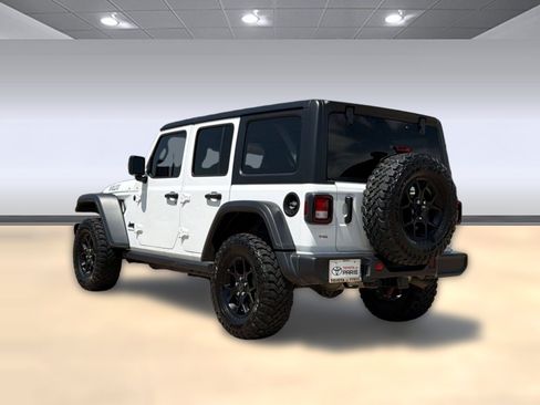 Used 2025 Jeep Wrangler Unlimited Sport AWD/4WD image 3