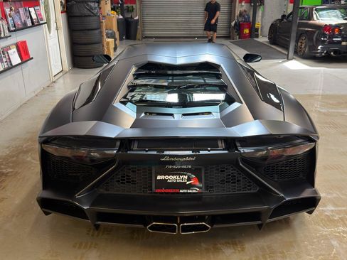 Used 2014 Lamborghini Aventador LP 720-4 50th Anniversario AWD/4WD image 11