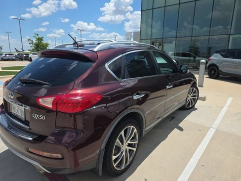 Used 2017 INFINITI QX50 2WD w/ Technology Package image 18