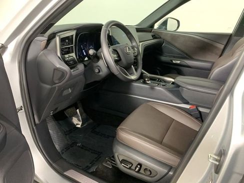 Used 2024 Lexus TX 350 AWD w/ Technology Package image 33