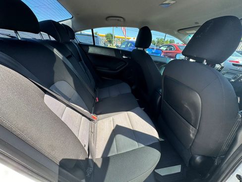 Used 2016 Kia Forte EX FWD image 24