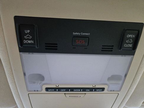 Used 2015 Lexus LS 460 w/ Comfort Package image 45