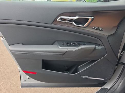 New 2026 Kia Sportage SX FWD image 15