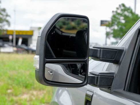 Used 2022 Ford F250 Lariat w/ Black Appearance Package AWD/4WD image 43