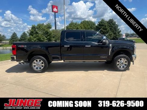 Certified 2025 Ford F250 Lariat w/ Chrome Package AWD/4WD image 4