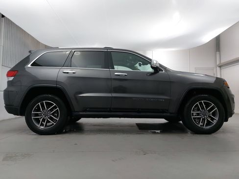 Used 2021 Jeep Grand Cherokee Limited w/ Premium Lighting Group image 8