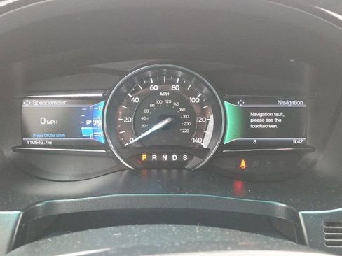 Used 2016 Ford Explorer XLT w/ Equipment Group 202A AWD/4WD image 43