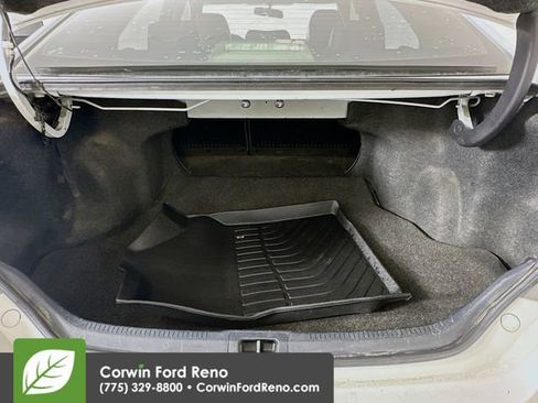 Used 2015 Toyota Camry SE image 24