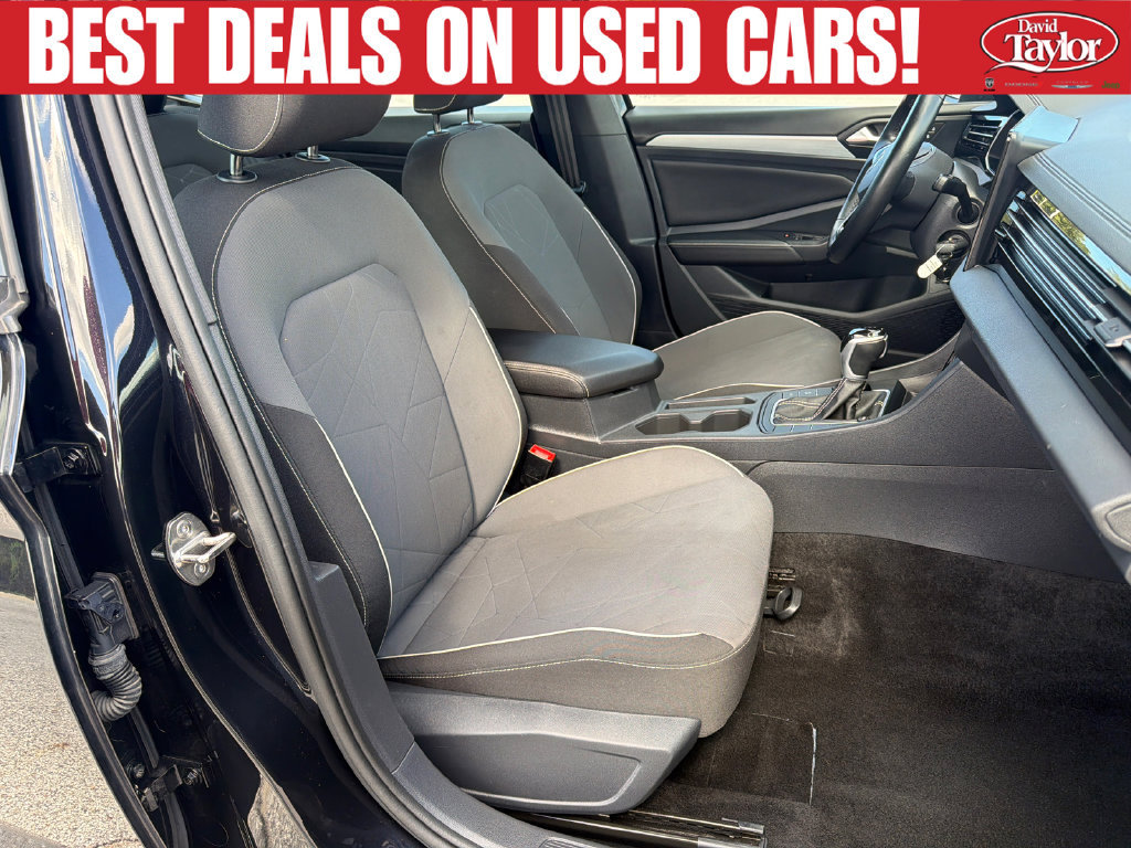 Used 2025 Volkswagen Jetta Sport FWD image 31