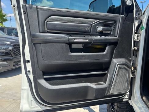 Used 2020 RAM 2500 Limited AWD/4WD image 9