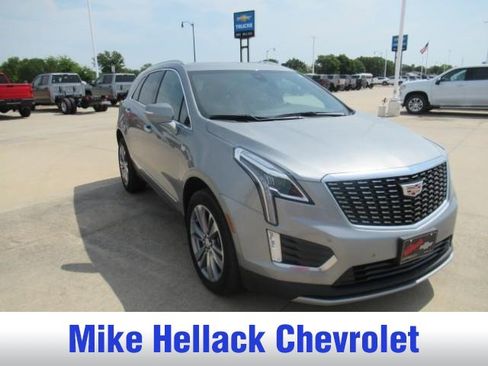 Used 2025 Cadillac XT5 Premium Luxury FWD image 1
