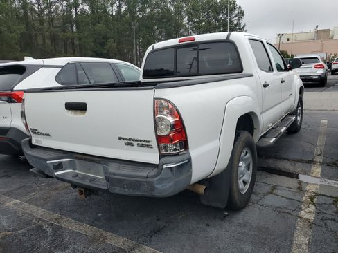 Used 2015 Toyota Tacoma PreRunner image 6