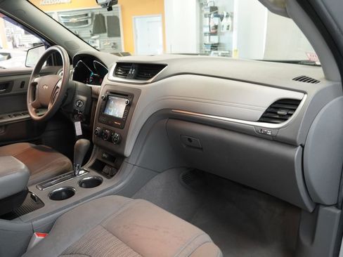 Used 2016 Chevrolet Traverse LS AWD/4WD image 35