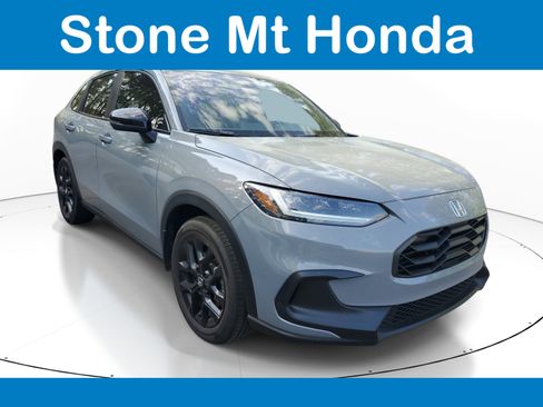 Used 2024 Honda HR-V Sport image 1