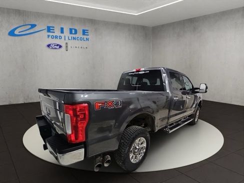 Used 2018 Ford F250 Lariat w/ Chrome Package AWD/4WD image 8