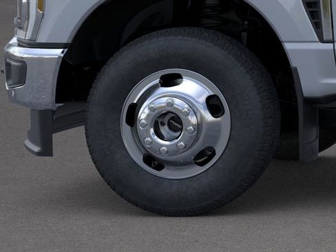 New 2026 Ford F350 King Ranch w/ Chrome Package image 24