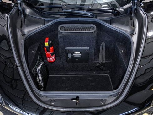 Used 2018 McLaren 720S Performance RWD image 16