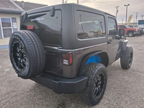 Used 2016 Jeep Wrangler Sport w/ Quick Order Package 24S AWD/4WD image 7