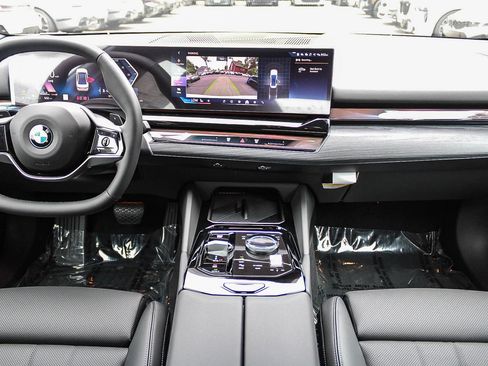 New 2027 BMW 530i RWD image 12