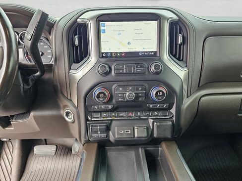 Used 2021 Chevrolet Silverado 1500 LTZ image 27