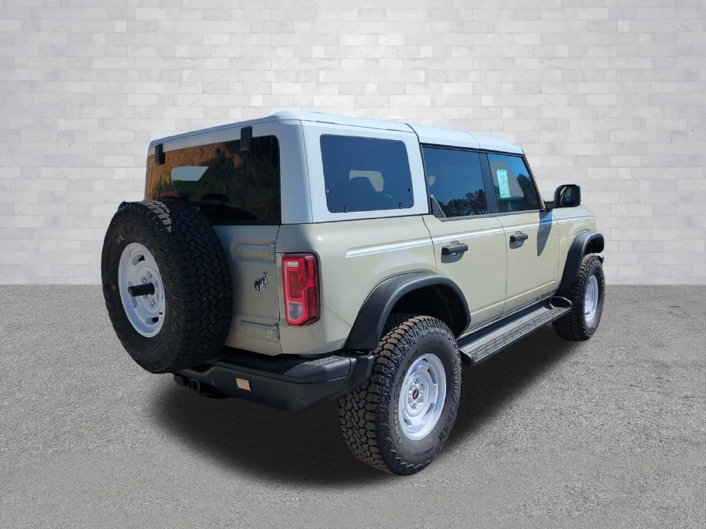 New 2026 Ford Bronco Heritage Edition AWD/4WD image 4