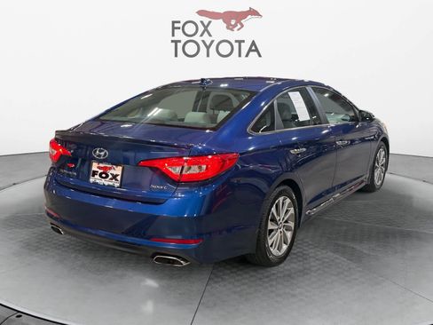 Used 2016 Hyundai Sonata Sport w/ Option Group 02 FWD image 6