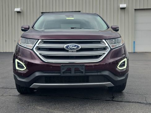 Used 2018 Ford Edge Titanium w/ Equipment Group 302A AWD/4WD image 2