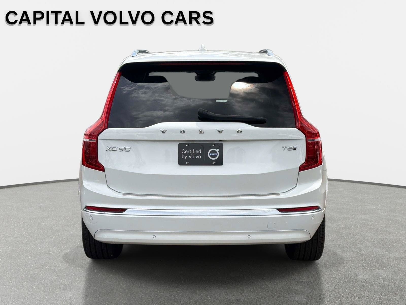 Used 2025 Volvo XC90 T8 Plus w/ Protection Package Premier AWD/4WD image 6