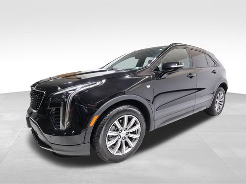 Used 2022 Cadillac XT4 Sport w/ Comfort Package AWD/4WD image 8