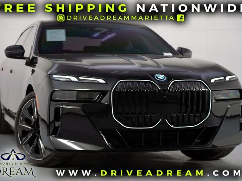 Used 2024 BMW i7 eDrive50 w/ M Sport Package image 2