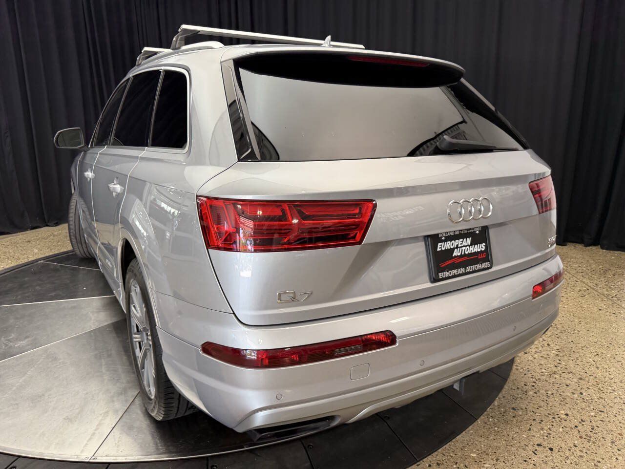 Used 2018 Audi Q7 3.0T Premium Plus AWD/4WD image 6