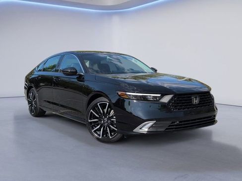 New 2026 Honda Accord Touring image 2