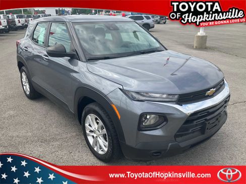 Used 2022 Chevrolet TrailBlazer LS FWD image 1