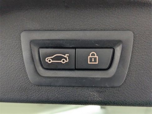 Used 2019 BMW X7 xDrive50i w/ Dynamic Handling Package image 33