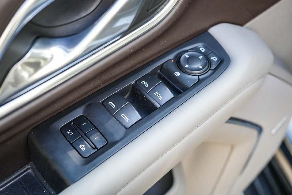 Used 2024 Chevrolet Tahoe LT RWD image 20